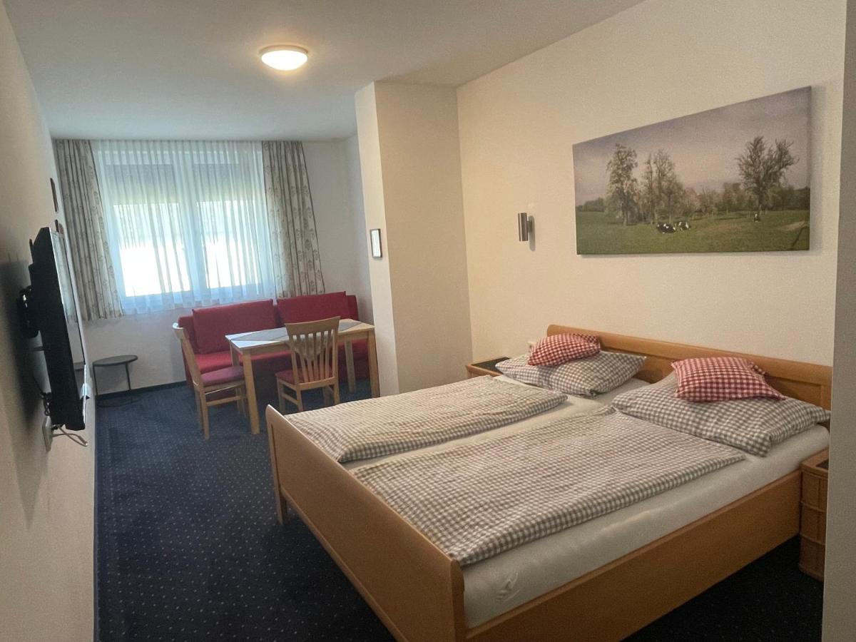 Hotel - Landgasthof Winklehner Sankt Pantaleon  Ngoại thất bức ảnh