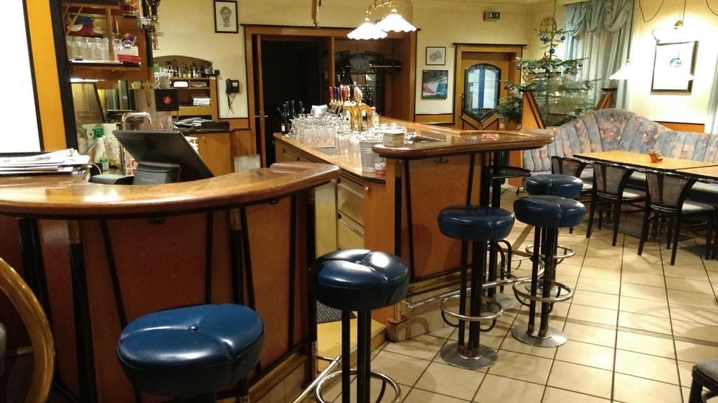 Hotel - Landgasthof Winklehner Sankt Pantaleon  Ngoại thất bức ảnh